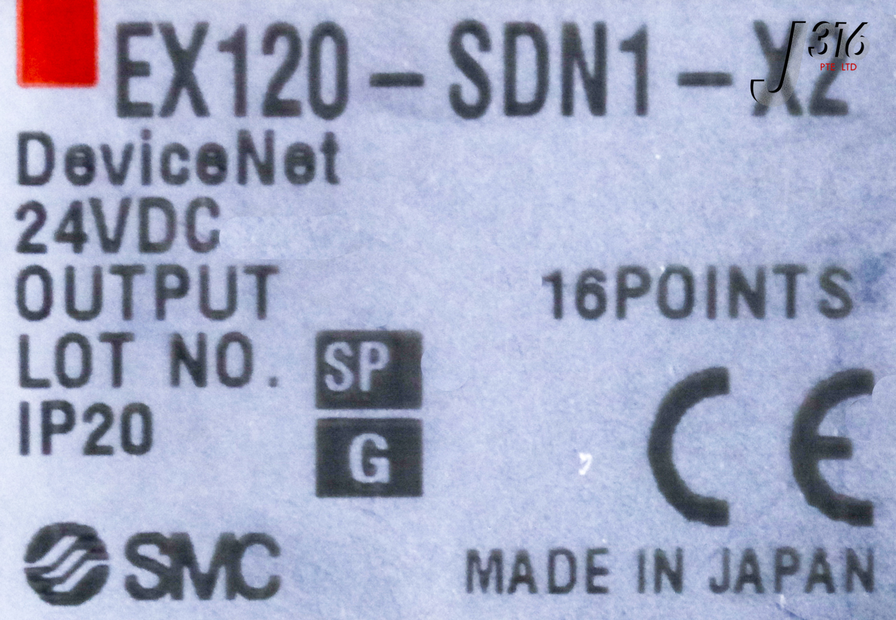 25560 SMC 6 SLOT SOLENOID MANF W/ 2X VQ2101N-51-Q, 4X VQ2201N-51-Q